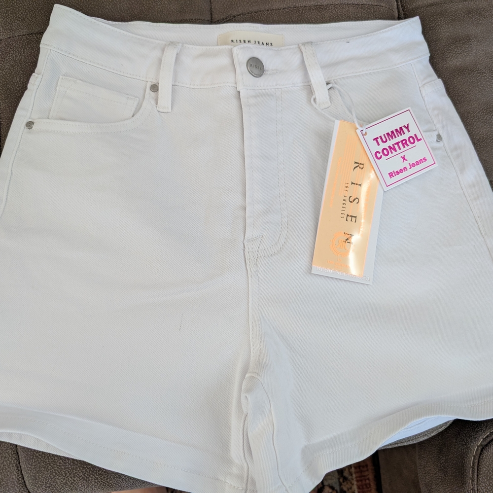 Women's Risen Jeans White Shorts